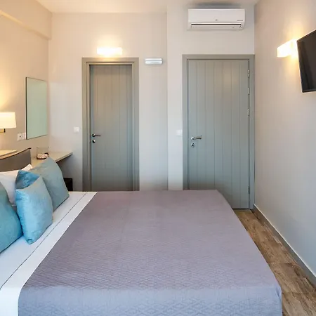 Aparthotel Fomithea 3*